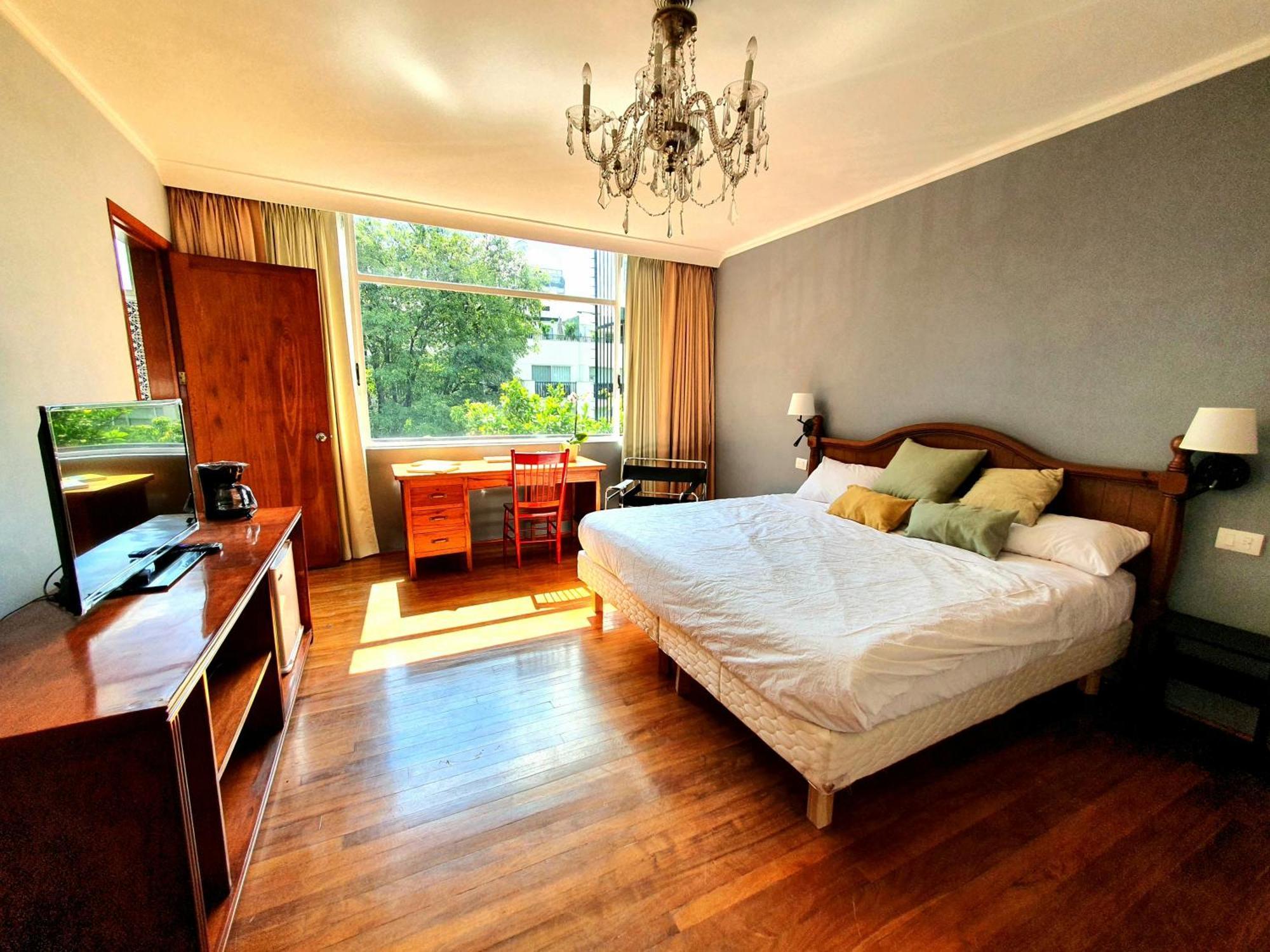 Lindas Suites Eugenio Sue Mexico City Luaran gambar