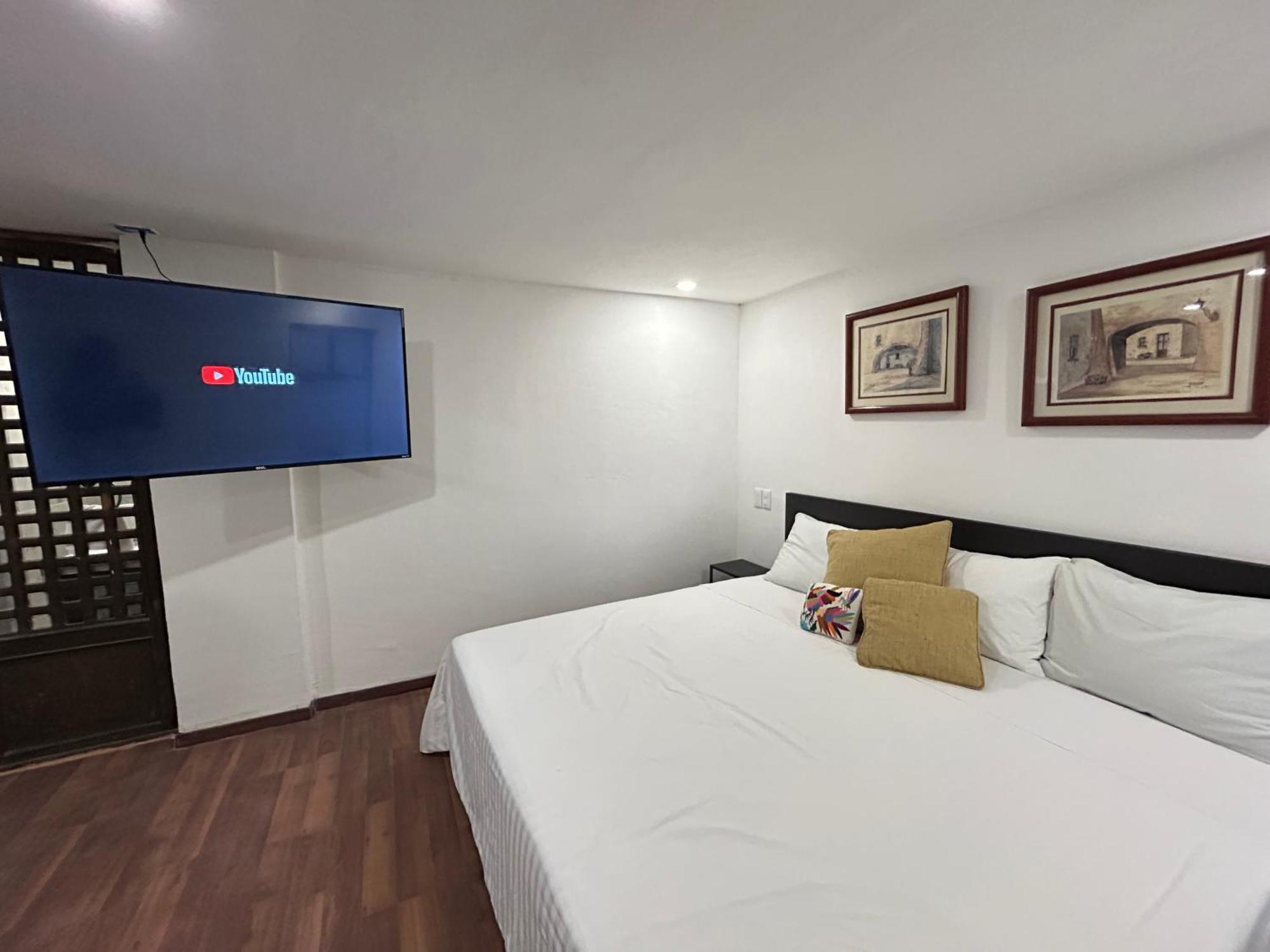 Lindas Suites Eugenio Sue Mexico City Luaran gambar
