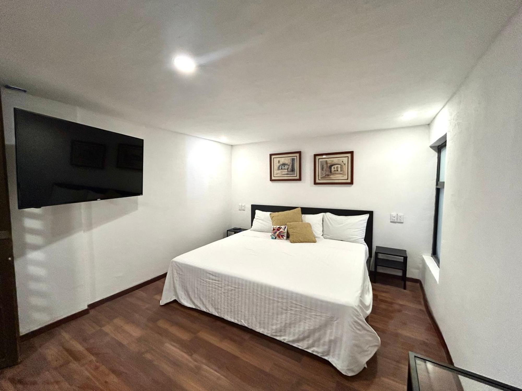Lindas Suites Eugenio Sue Mexico City Luaran gambar
