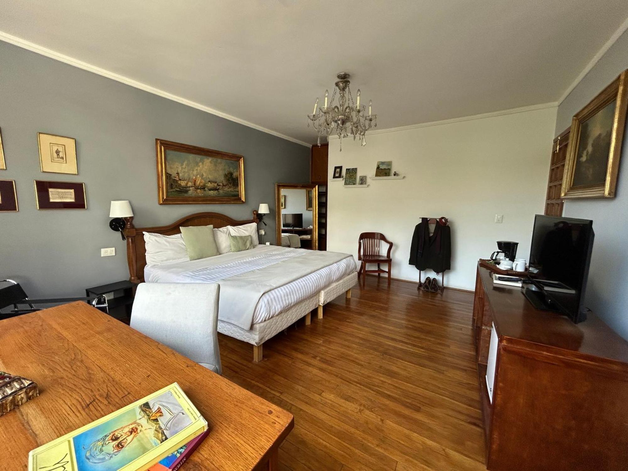 Lindas Suites Eugenio Sue Mexico City Luaran gambar